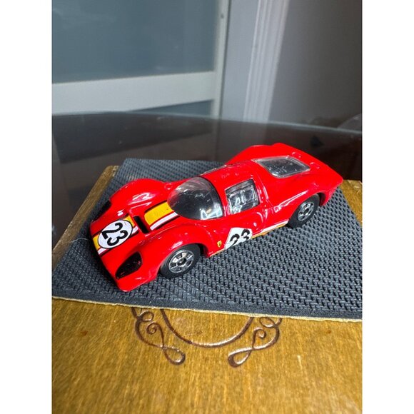 Hot Wheels Ferrari P4 #23 Diecast 1980 Car 52195 Red Black Yellow Stripes  58-96 - Picture 1 of 7